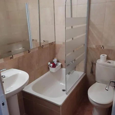 Ria De * نافيا